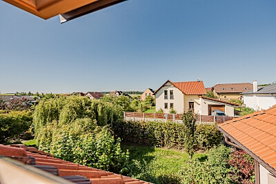 Dubová, Horoměřice - Praha-západ | Rent, House Four-bedroom (5+kk), 280 m²