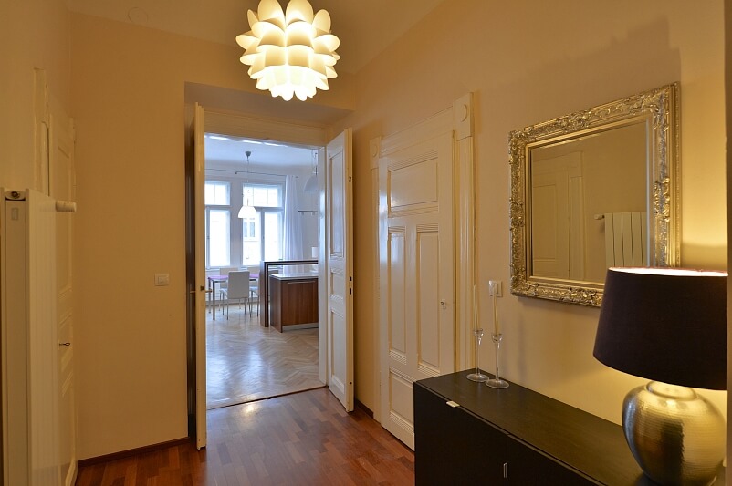 Chvalova, Žižkov - Praha 3 | Pronájem, Byt 2+kk, 76 m²