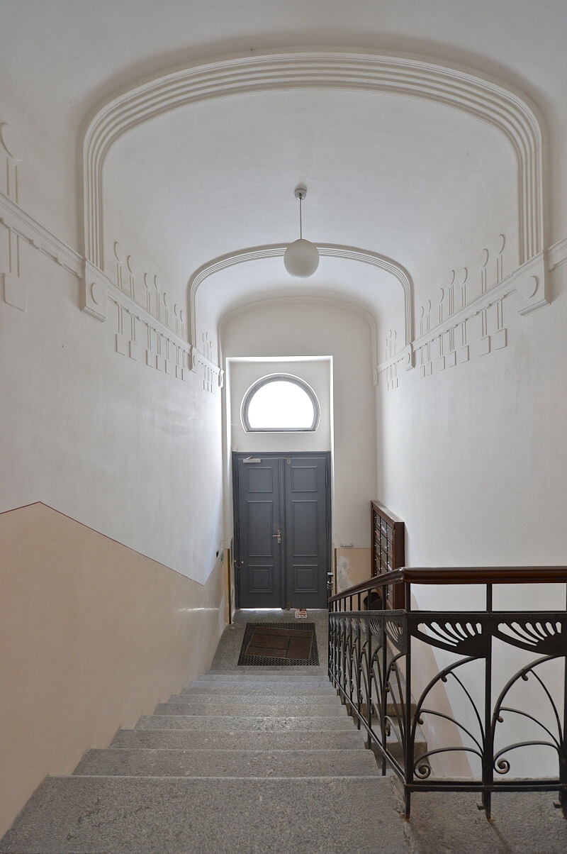 Chvalova, Žižkov - Prague 3 | Rent, Apartment One-bedroom (2+kk), 76 m²