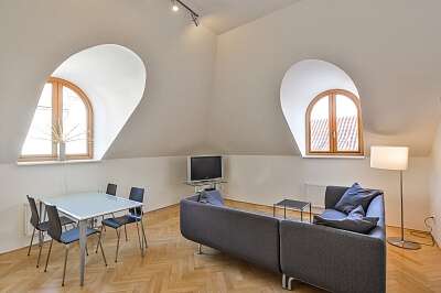 Vlašská, Malá Strana - Prague 1 | Rent, Apartment Two-bedroom (3+kk), 75 m²
