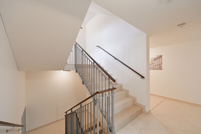 U Nikolajky, Smíchov - Praha 5 | Pronájem, Byt 2+kk, 56 m²