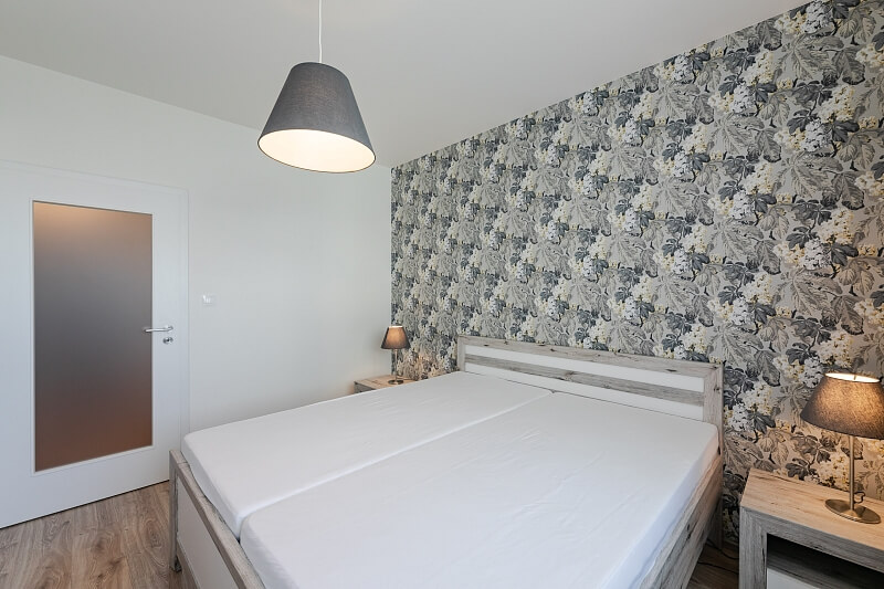 V Zahrádkách, Žižkov - Prague 3 | Rent, Apartment One-bedroom (2+kk), 56 m²