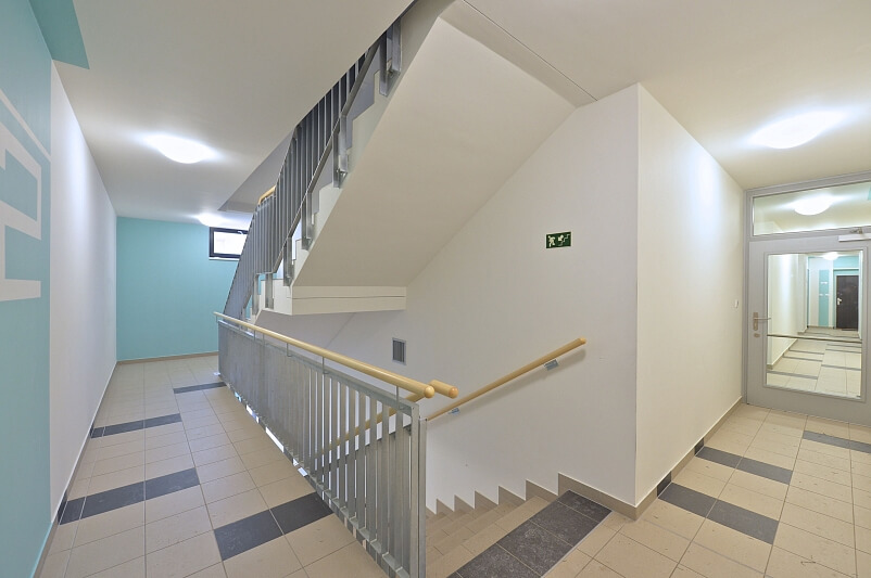 V Zahrádkách, Žižkov - Praha 3 | Pronájem, Byt 2+kk, 64 m²