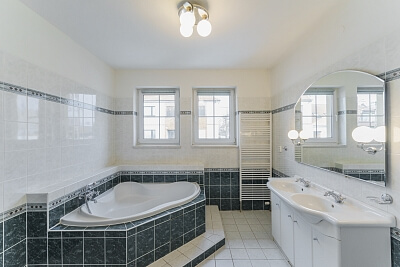 Kobylnice, Brno - venkov - Brno-město | Rent, House Six-bedroom (7+kk), 459 m²