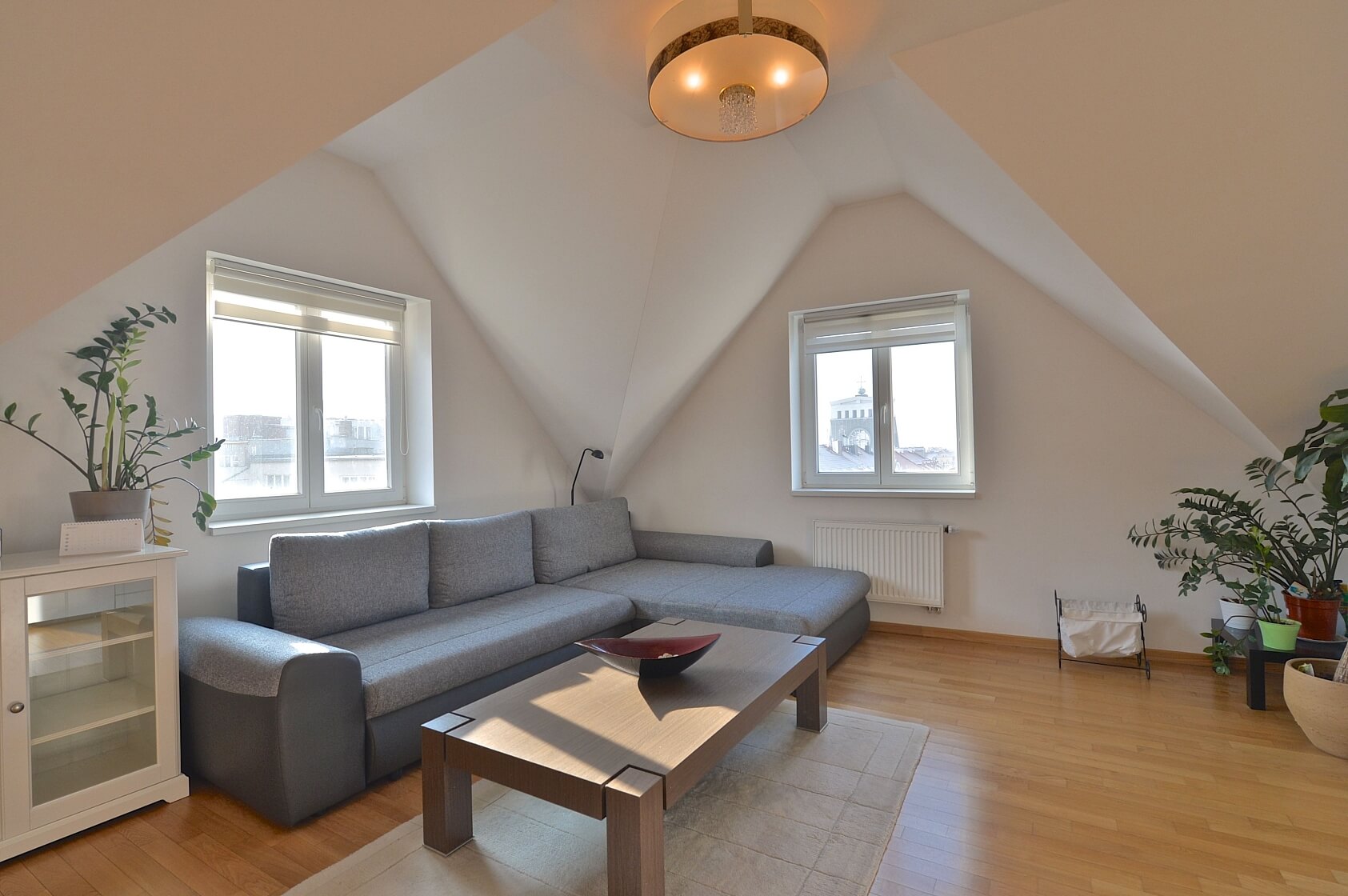 Lucemburská, Vinohrady - Prague 3 | Rent, Apartment One-bedroom (2+1), 87 m²