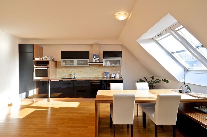 Lucemburská, Vinohrady - Prague 3 | Rent, Apartment One-bedroom (2+1), 87 m²