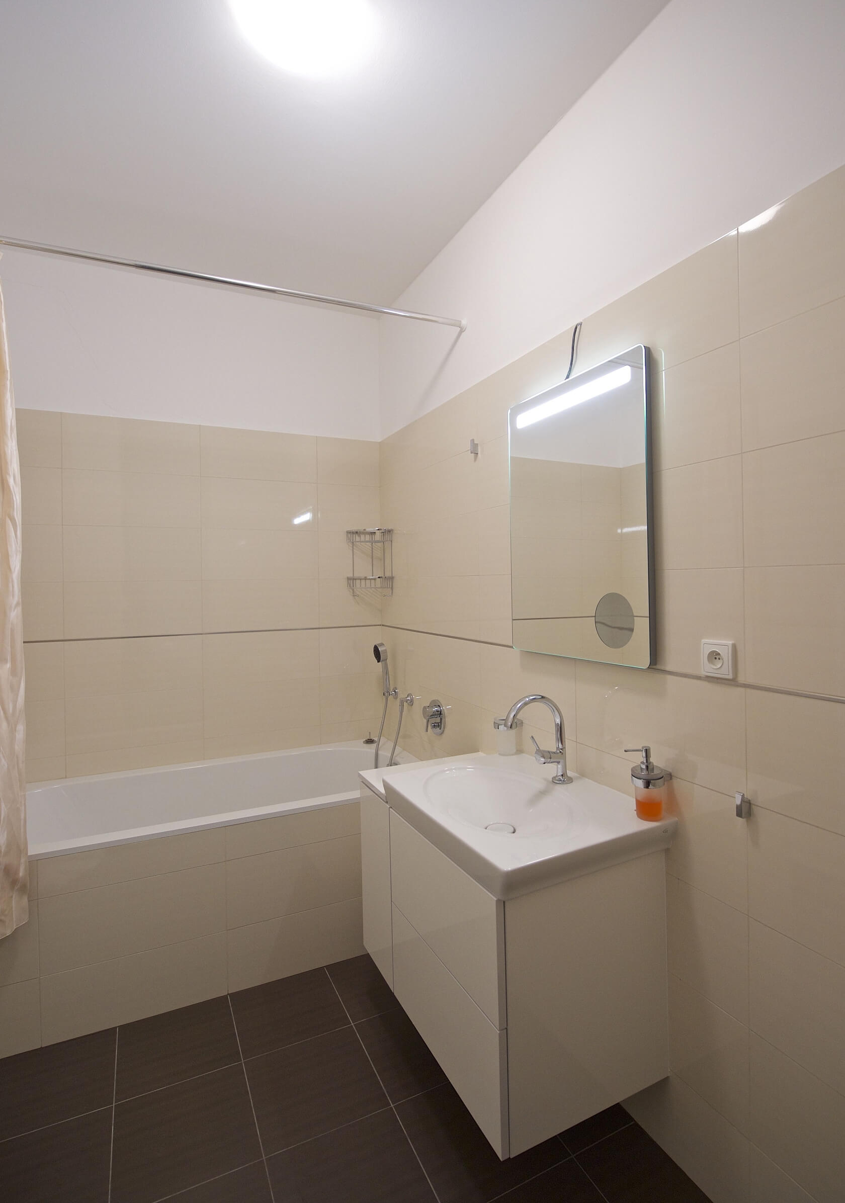 Jindřicha Plachty, Smíchov - Praha 5 | Pronájem, Byt 2+kk, 105 m²
