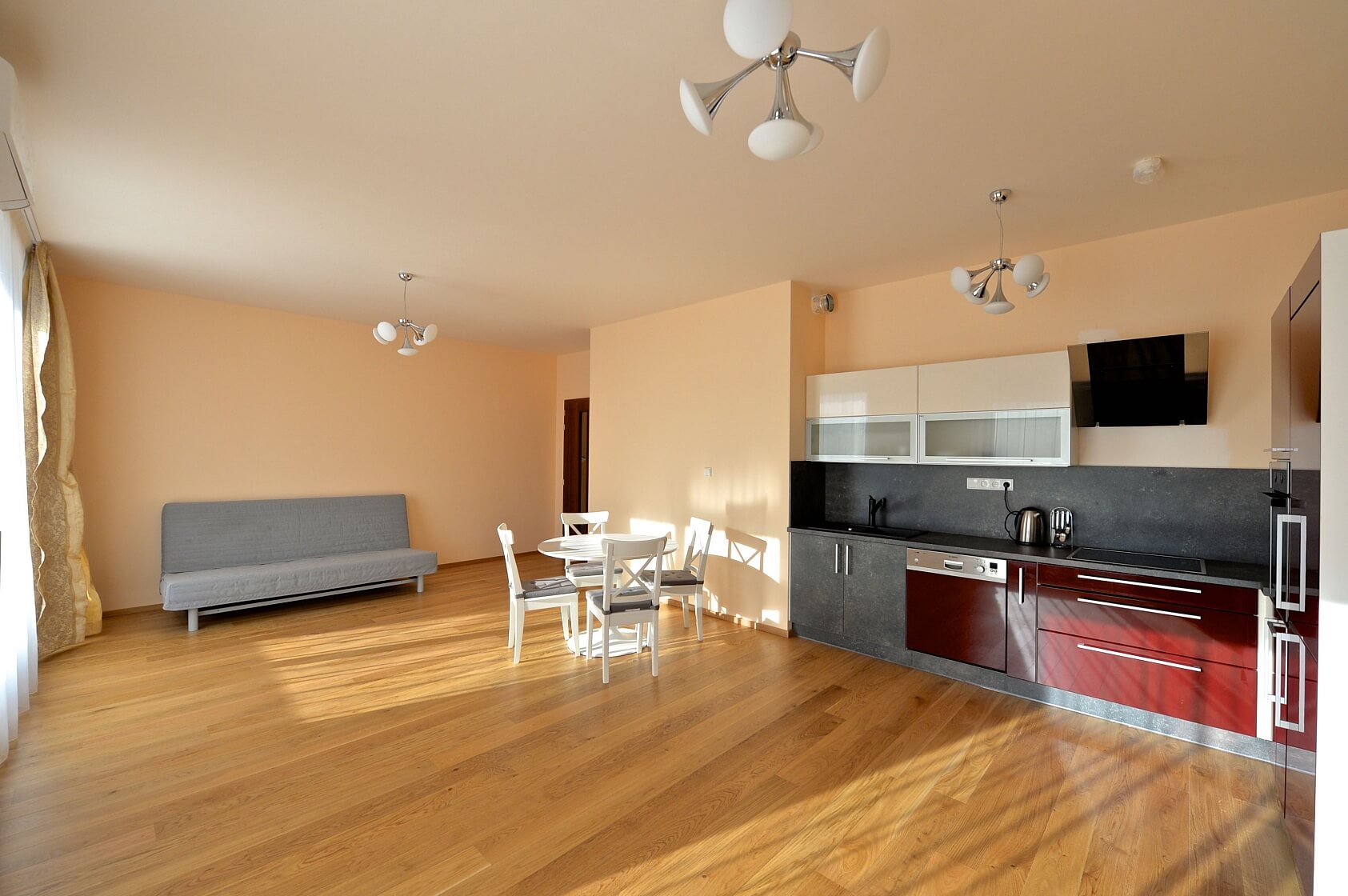 Jindřicha Plachty, Smíchov - Prague 5 | Rent, Apartment One-bedroom (2+kk), 105 m²