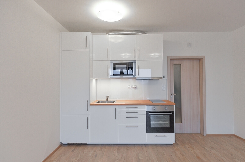 Olšanská, Žižkov - Praha 3 | Pronájem, Byt 1+kk, 36 m²