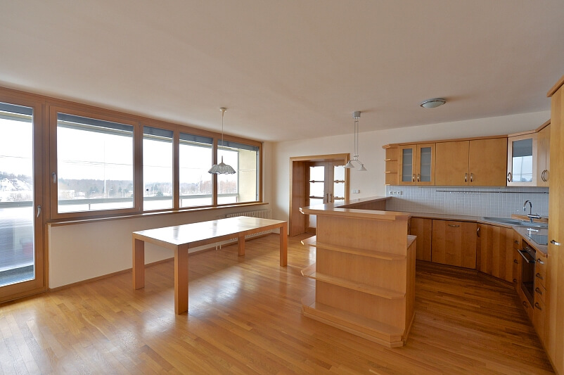 K Rovinám, Jinonice - Prague 5 | Rent, Apartment Four-bedroom (5+1), 172 m²