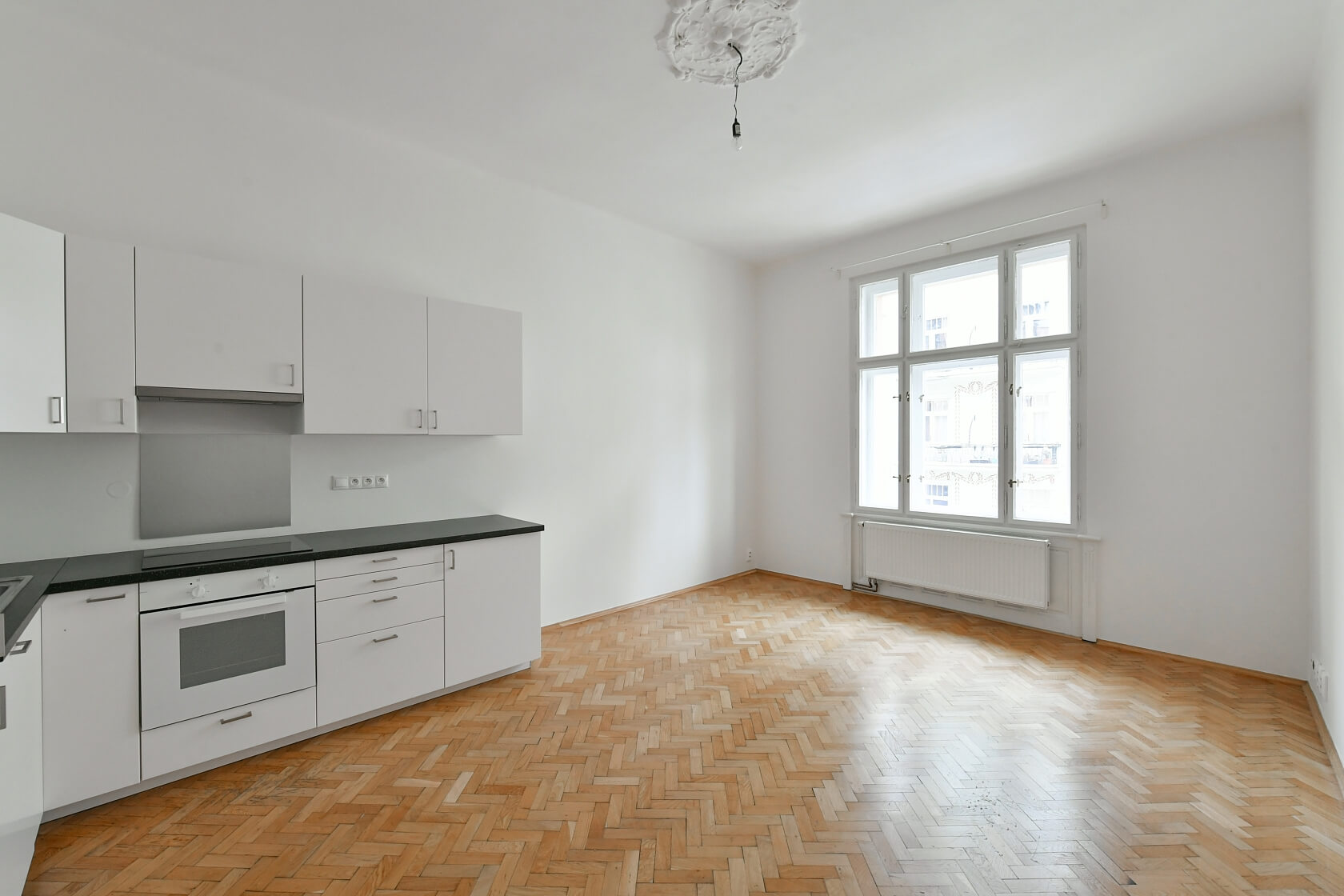 Na Švihance, Vinohrady - Prague 2 | Rent, Apartment Two-bedroom (3+kk), 82 m²