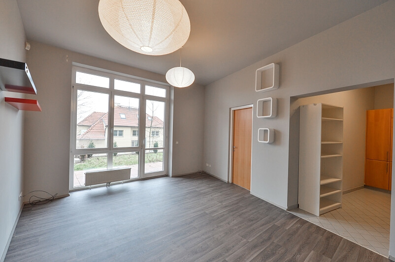U Zvonařky, Vinohrady - Prague 2 | Sale, Apartment One-bedroom (2+kk), 87 m²