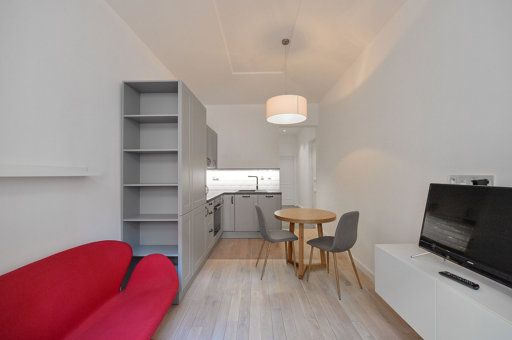 Grafická, Smíchov - Prague 5 | Rent, Apartment One-bedroom (2+kk), 70 m²