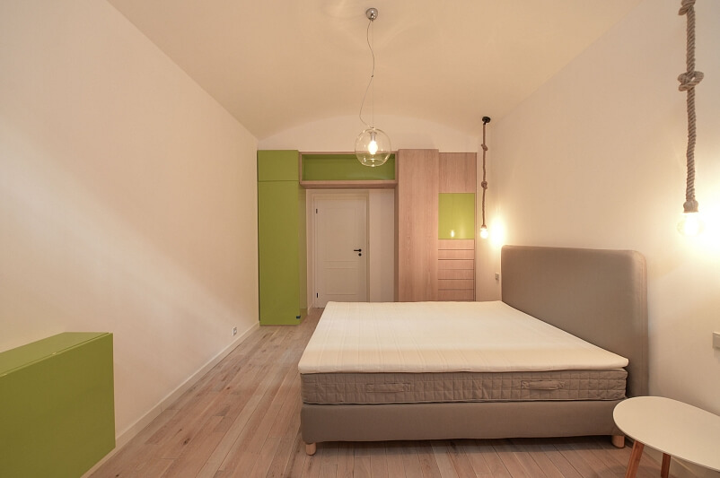 Grafická, Smíchov - Prague 5 | Rent, Apartment One-bedroom (2+kk), 70 m²