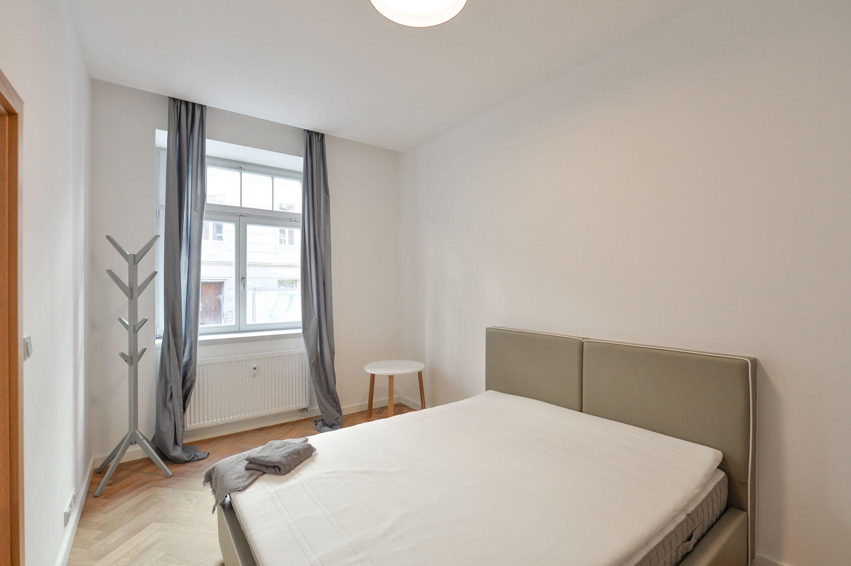 Grafická, Smíchov - Prague 5 | Rent, Apartment One-bedroom (2+kk), 45 m²