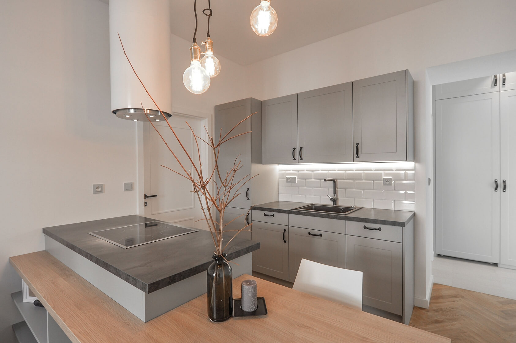 Grafická, Smíchov - Prague 5 | Rent, Apartment One-bedroom (2+kk), 45 m²