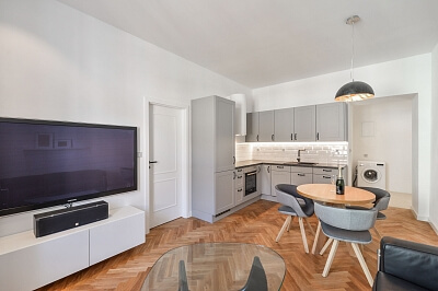 Grafická, Smíchov - Prague 5 | Rent, Apartment One-bedroom (2+kk), 45 m²