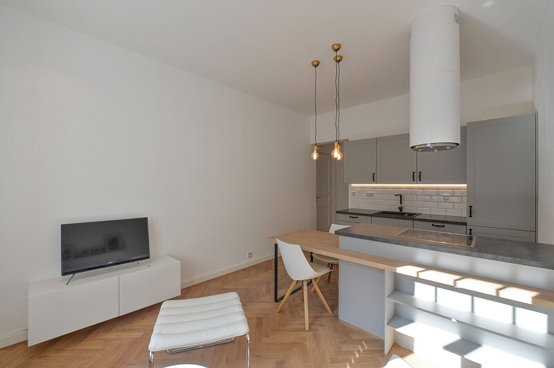 Grafická, Smíchov - Prague 5 | Rent, Apartment One-bedroom (2+kk), 45 m²