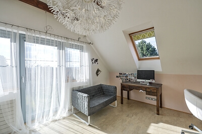 Hořejší, Kosoř - Praha-západ | Sale, House Three-bedroom (4+kk), 172 m²