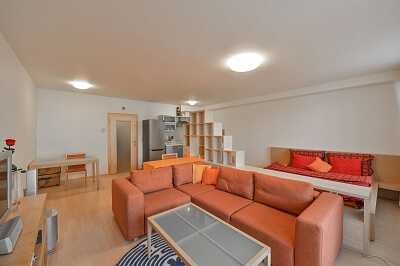 Šlikova, Břevnov - Praha 6 | Pronájem, Byt 1+kk, 62 m²