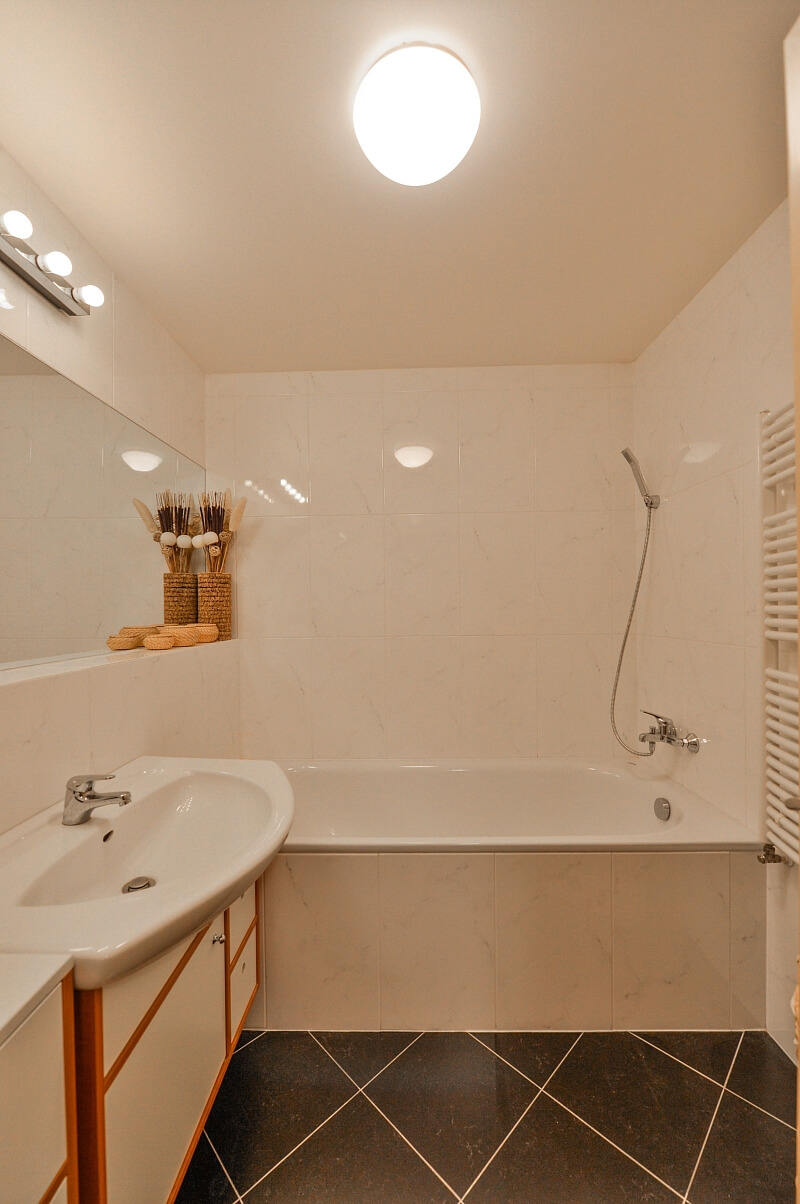 Šlikova, Břevnov - Prague 6 | Rent, Apartment Studio (1+kk), 62 m²