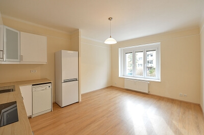 Kladenská, Vokovice - Prague 6 | Rent, Apartment Two-bedroom (3+kk), 60 m²