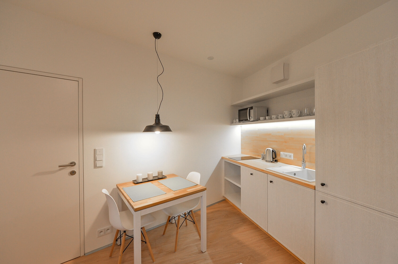 V Šáreckém údolí, Dejvice - Prague 6 | Rent, Apartment One-bedroom (2+kk), 36 m²