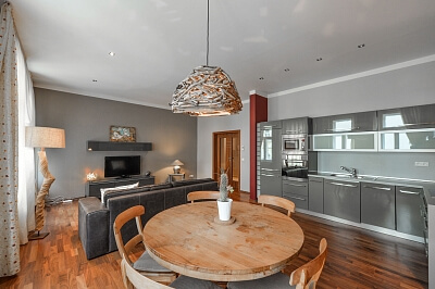 Lublaňská, Nové Město - Prague 2 | Rent, Apartment Two-bedroom (3+kk), 89 m²