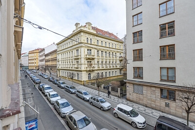 Lublaňská, Nové Město - Praha 2 | Pronájem, Byt 3+kk, 89 m²