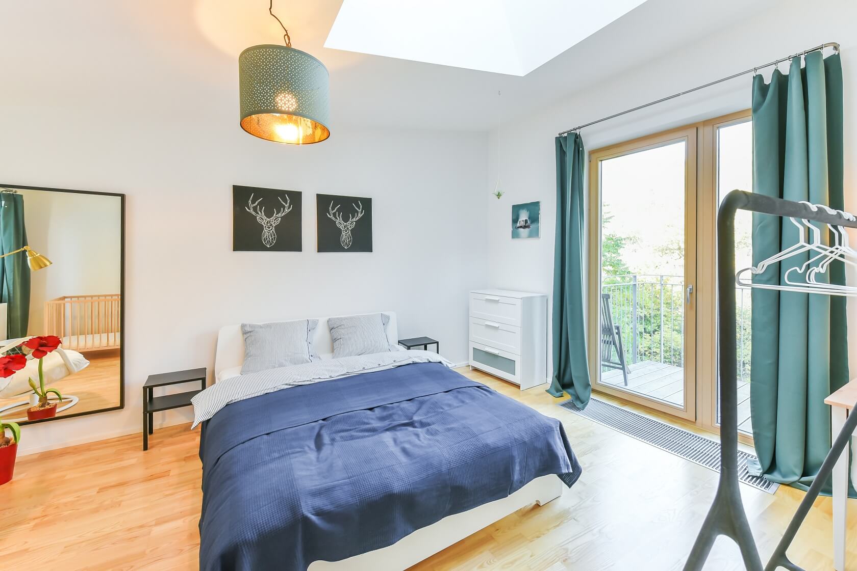 Koněvova, Žižkov - Prague 3 | Rent, Apartment Two-bedroom (3+kk), 118 m²