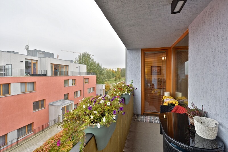 Za Zámečkem, Jinonice - Prague 5 | Sale, Apartment Two-bedroom (3+kk), 104 m²