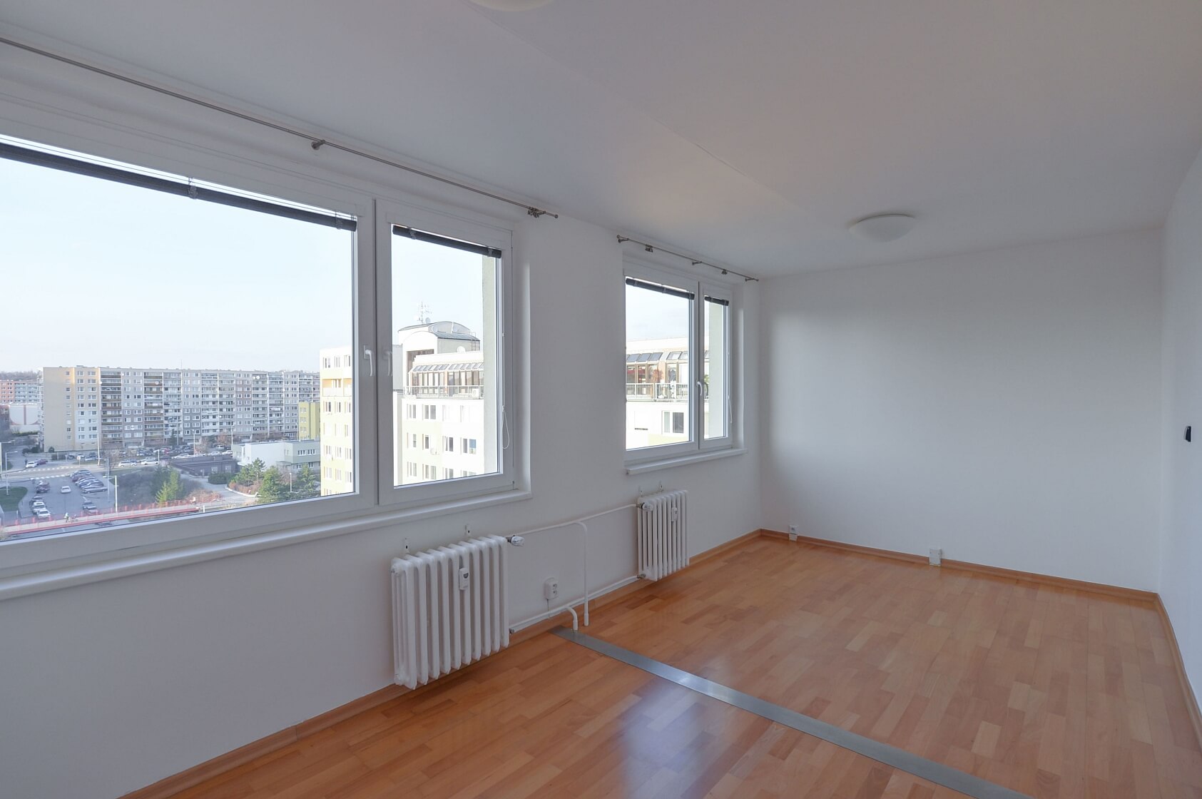 V Hůrkách, Stodůlky - Prague 5 | Sale, Apartment Three-bedroom (4+1), 107 m²