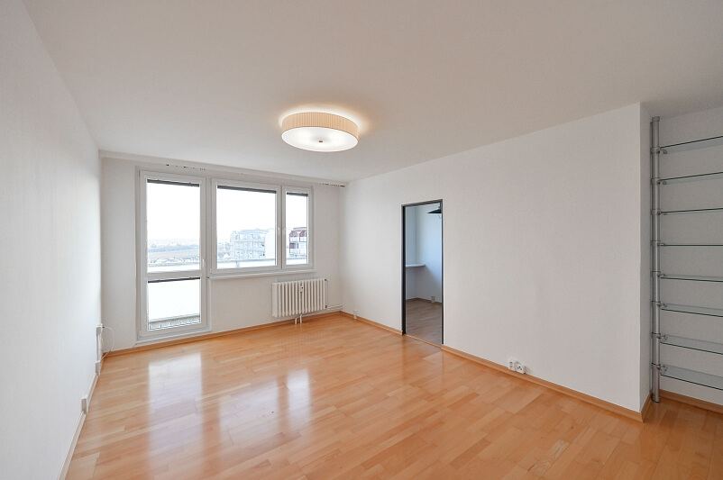 V Hůrkách, Stodůlky - Praha 5 | Prodej, Byt 4+1, 107 m²