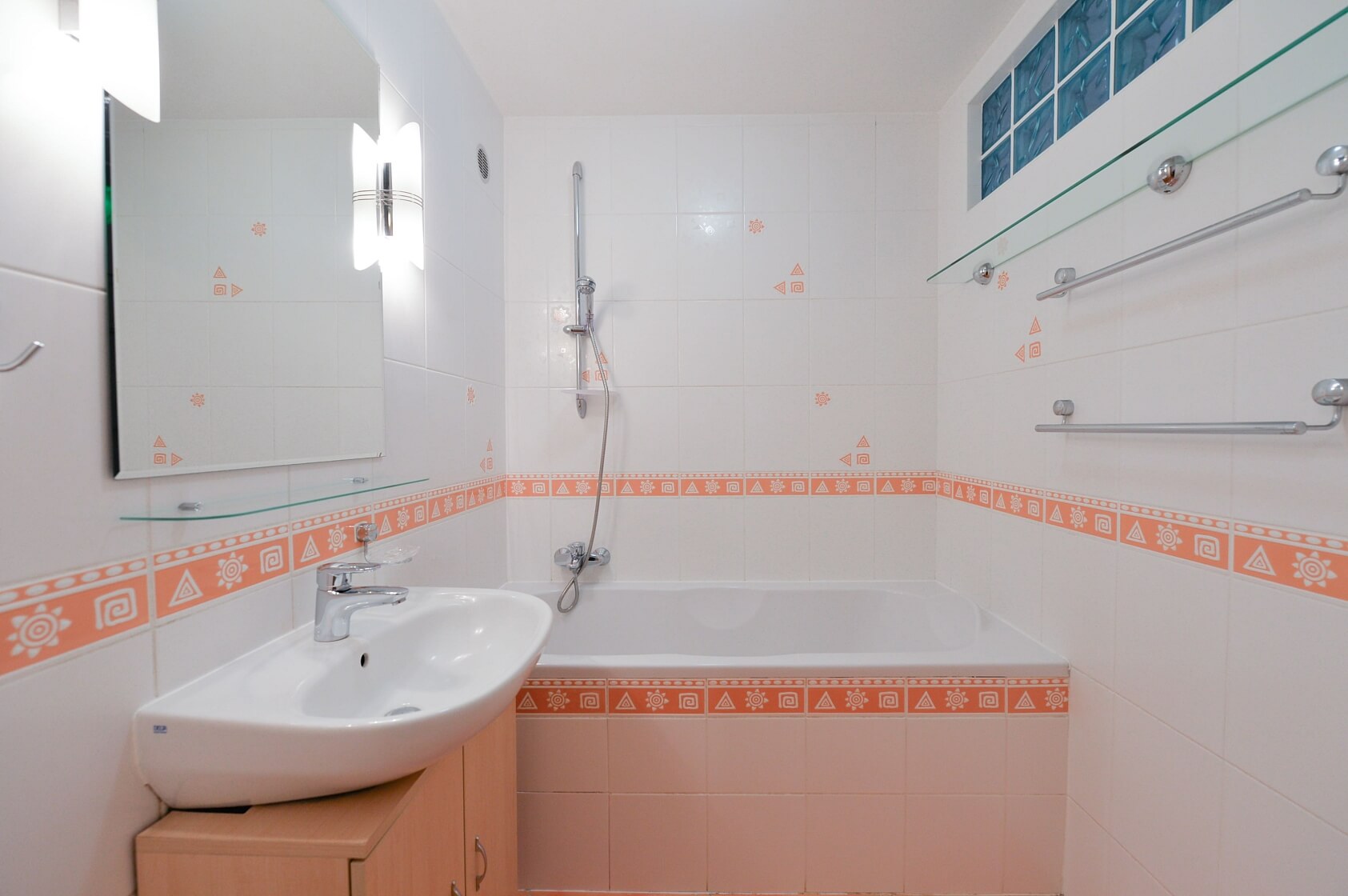 V Hůrkách, Stodůlky - Praha 5 | Prodej, Byt 4+1, 107 m²