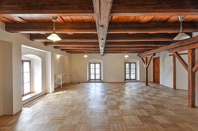 U Klikovky, Smíchov - Praha 5 | Pronájem, Byt 2+kk, 100 m²