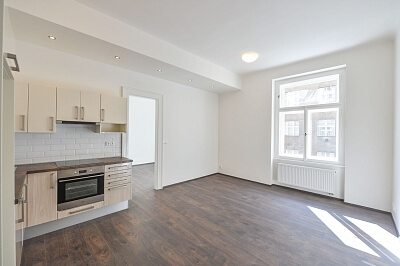 Na Spojce, Vršovice - Praha 10 | Pronájem, Byt 2+kk, 47 m²