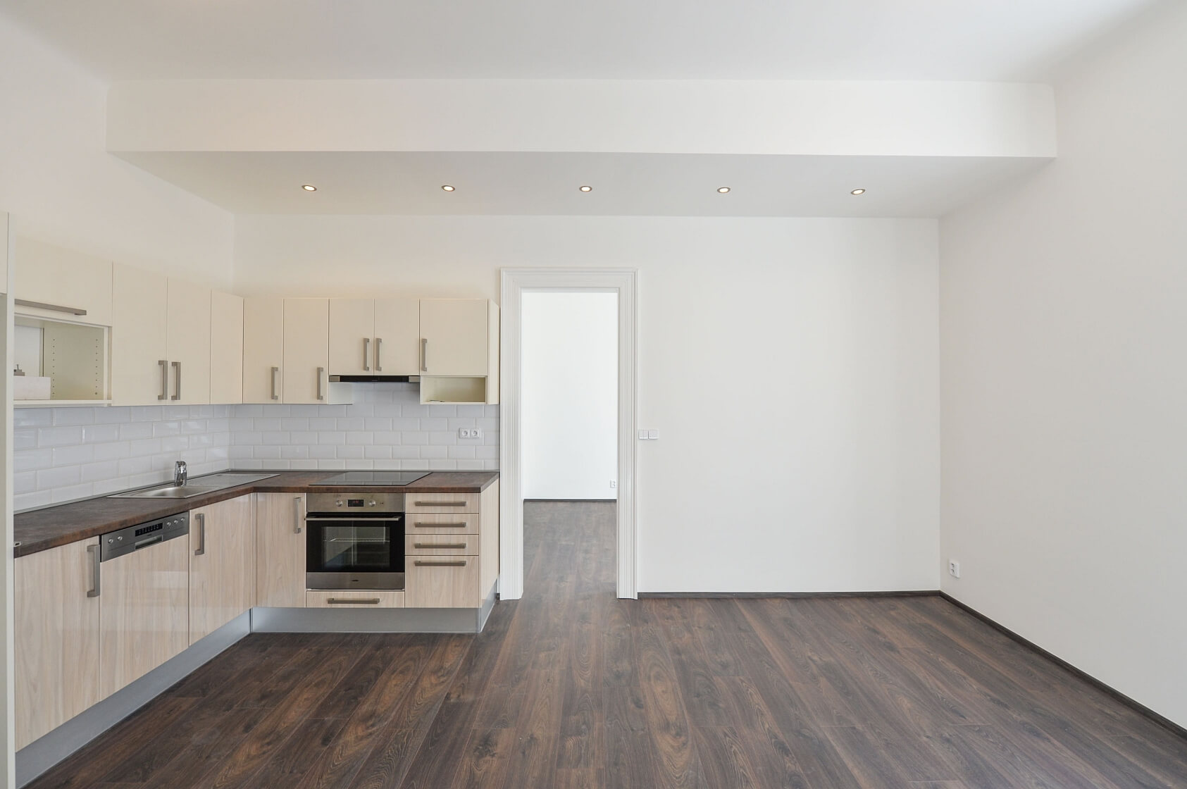 Na Spojce, Vršovice - Prague 10 | Rent, Apartment One-bedroom (2+kk), 47 m²