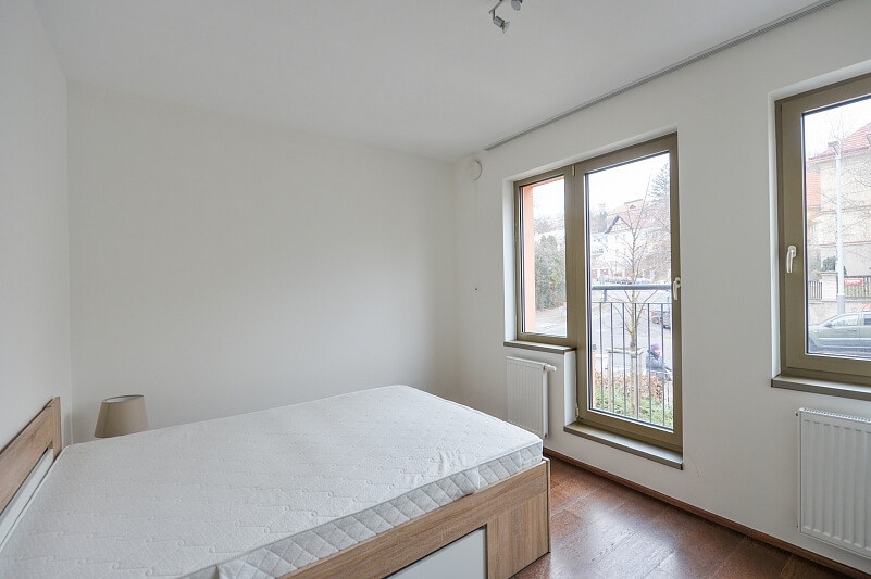 U Okrouhlíku, Smíchov - Praha 5 | Pronájem, Byt 3+kk, 84 m²