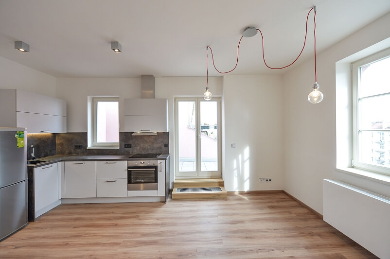 Národní obrany, Bubeneč - Praha 6 | Pronájem, Byt 2+kk, 80 m²