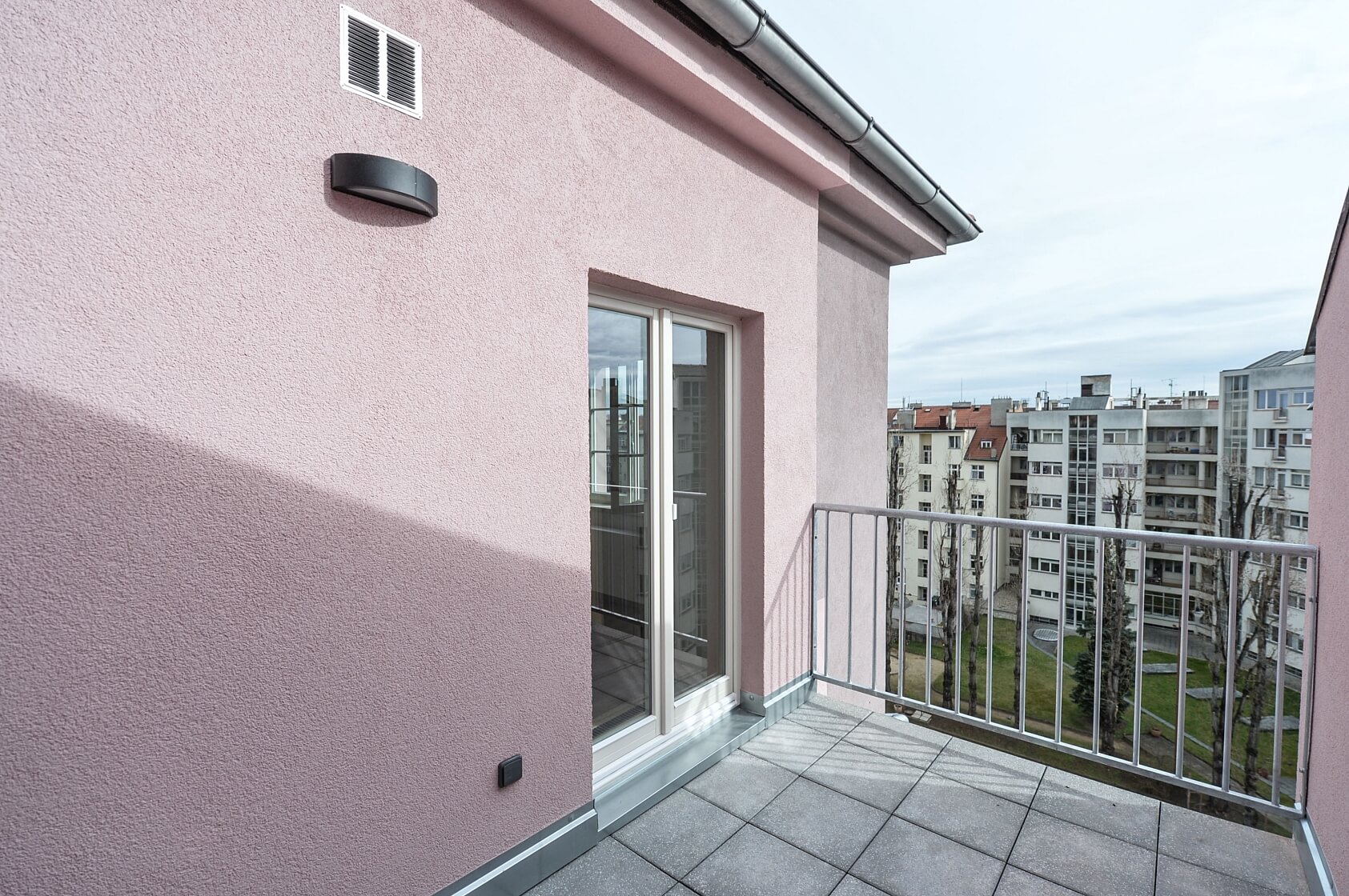 Národní obrany, Bubeneč - Praha 6 | Pronájem, Byt 3+kk, 103 m²
