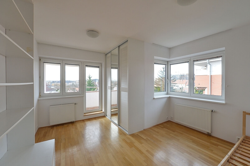 Pučova, Jinonice - Prague 5 | Rent, House Four-bedroom (5+kk), 252 m²