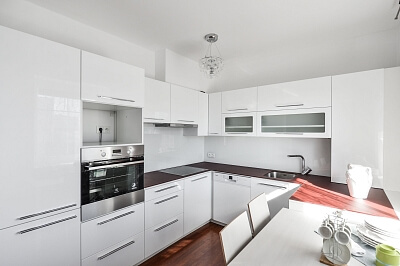 Národních hrdinů, Dolní Počernice - Prague 9 | Sale, Apartment One-bedroom (2+1), 62 m²