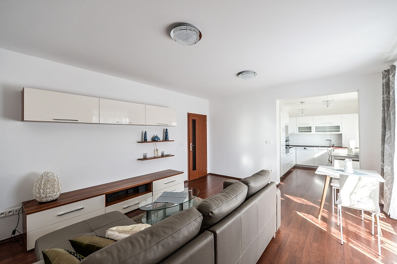 Národních hrdinů, Dolní Počernice - Praha 9 | Prodej, Byt 2+1, 62 m²