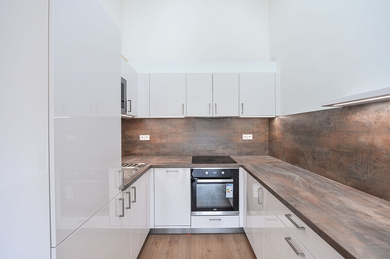 Slezská, Vinohrady - Praha 2 | Pronájem, Byt 3+kk, 90 m²
