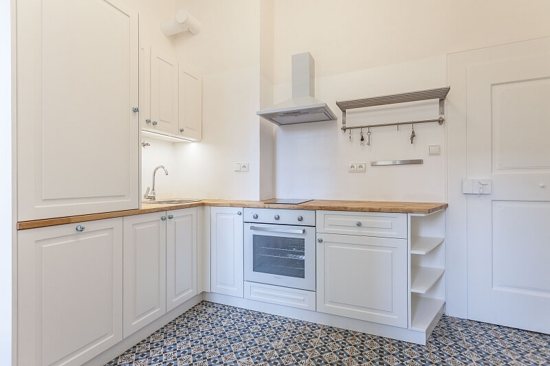 Maltézské náměstí, Malá Strana - Prague 1 | Rent, Apartment One-bedroom (2+1), 52 m²