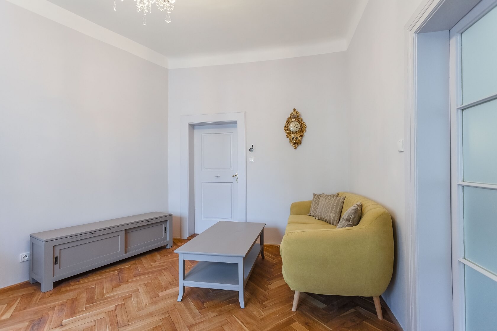 Maltézské náměstí, Malá Strana - Prague 1 | Rent, Apartment One-bedroom (2+1), 52 m²