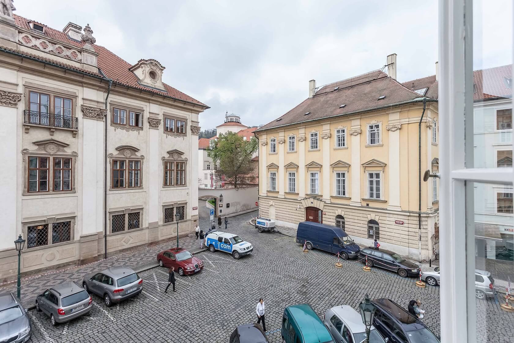 Maltézské náměstí, Malá Strana - Praha 1 | Pronájem, Byt 2+1, 52 m²