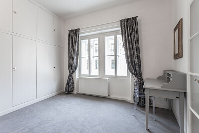 Maltézské náměstí, Malá Strana - Prague 1 | Rent, Apartment One-bedroom (2+1), 52 m²