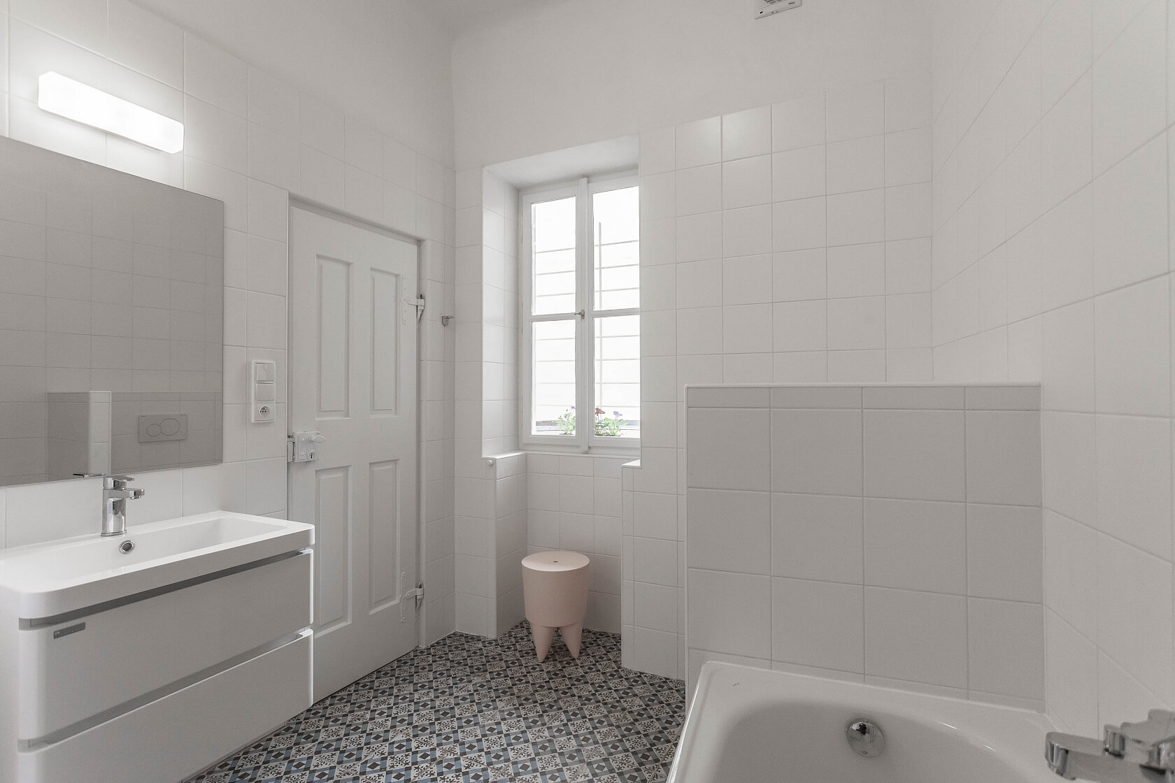 Maltézské náměstí, Malá Strana - Praha 1 | Pronájem, Byt 2+1, 52 m²