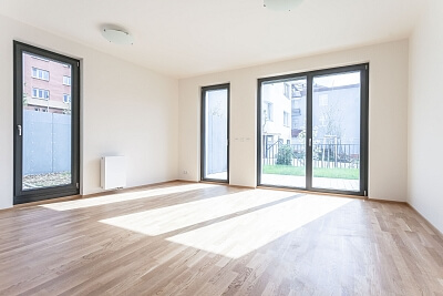 Jeremenkova, Podolí - Praha 4 | Pronájem, Byt 2+kk, 94 m²